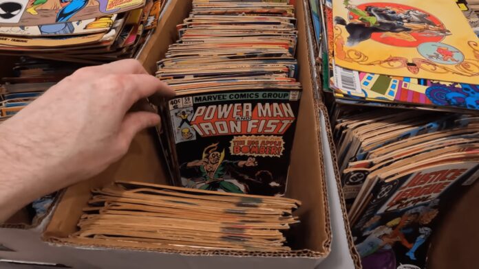 comic book colector box
