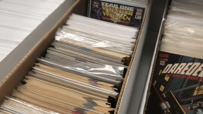 comic books storage box